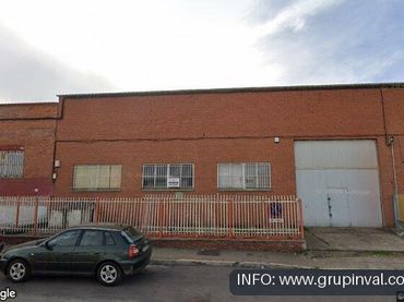 Nau industrial en venda a CALLE EXTRAMADURA N º 4
