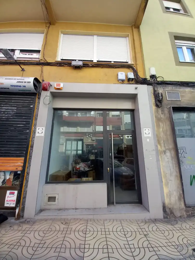Business premises to rent in Calle JULIAN URBINA, imagen 11