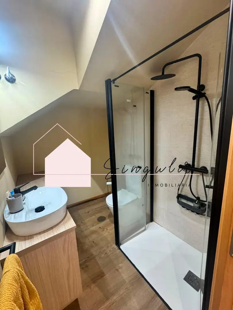 Baño de Casa adosada de alquiler en Nigrán con Jardín privado y Piscina comunitaria
