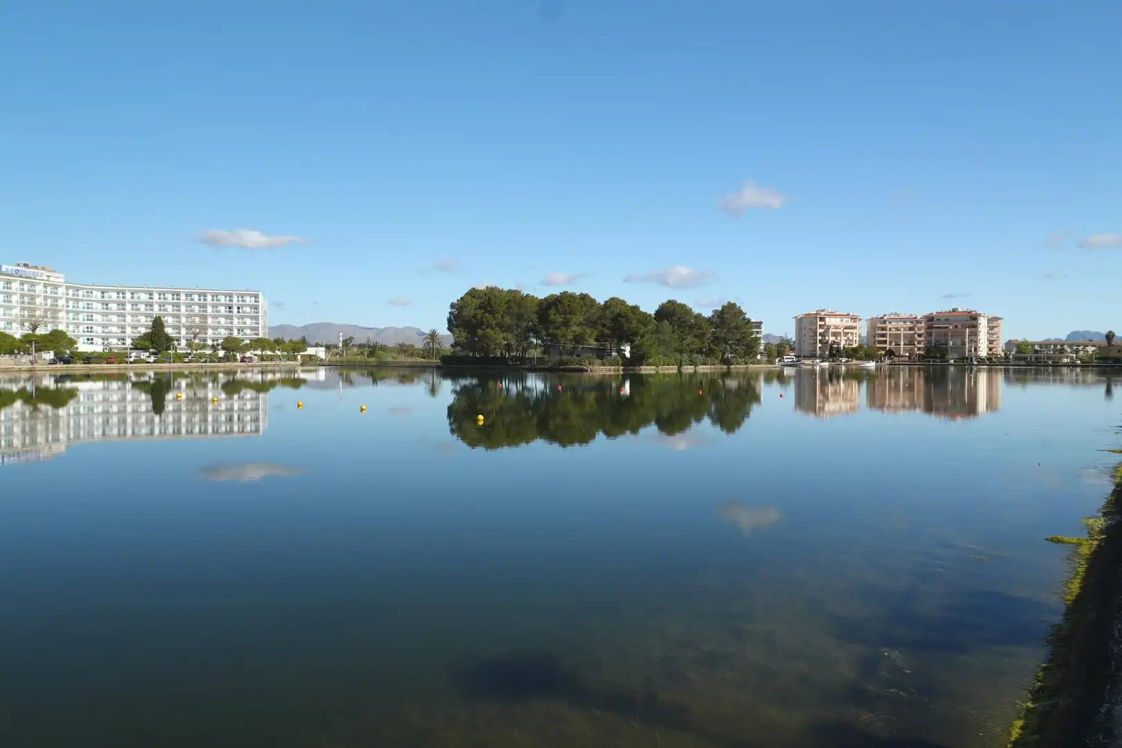 Vista exterior de Dúplex en venta en Alcúdia con Aire acondicionado, Calefacción y Jardín privado