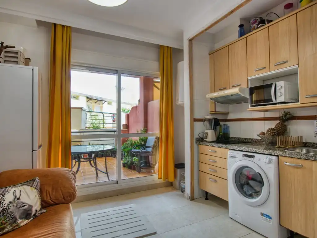 Cocina de Estudio en venta en Rincón de la Victoria con Terraza, Piscina y Piscina comunitaria
