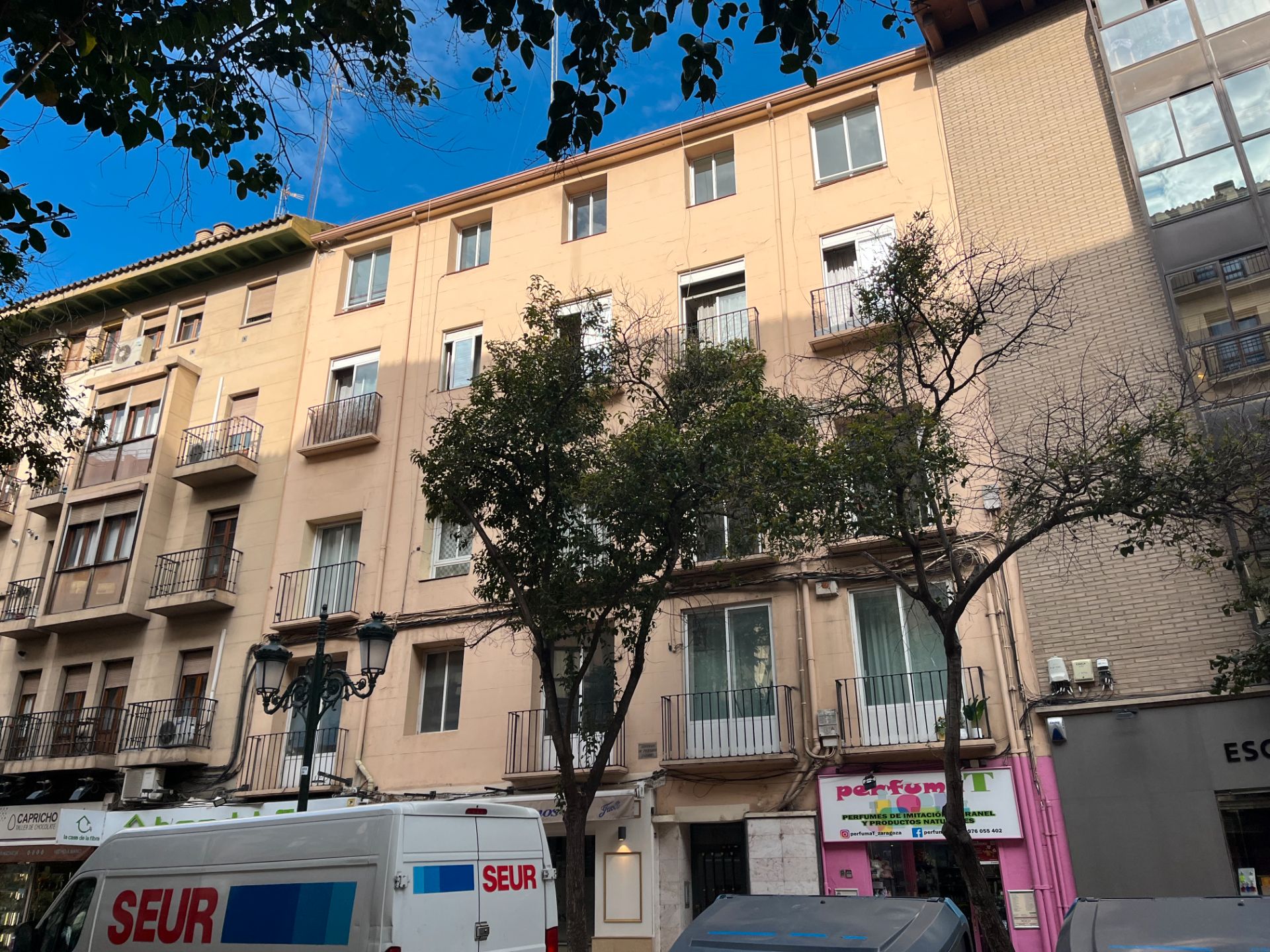 Exterior view of Flat for sale in  Zaragoza Capital