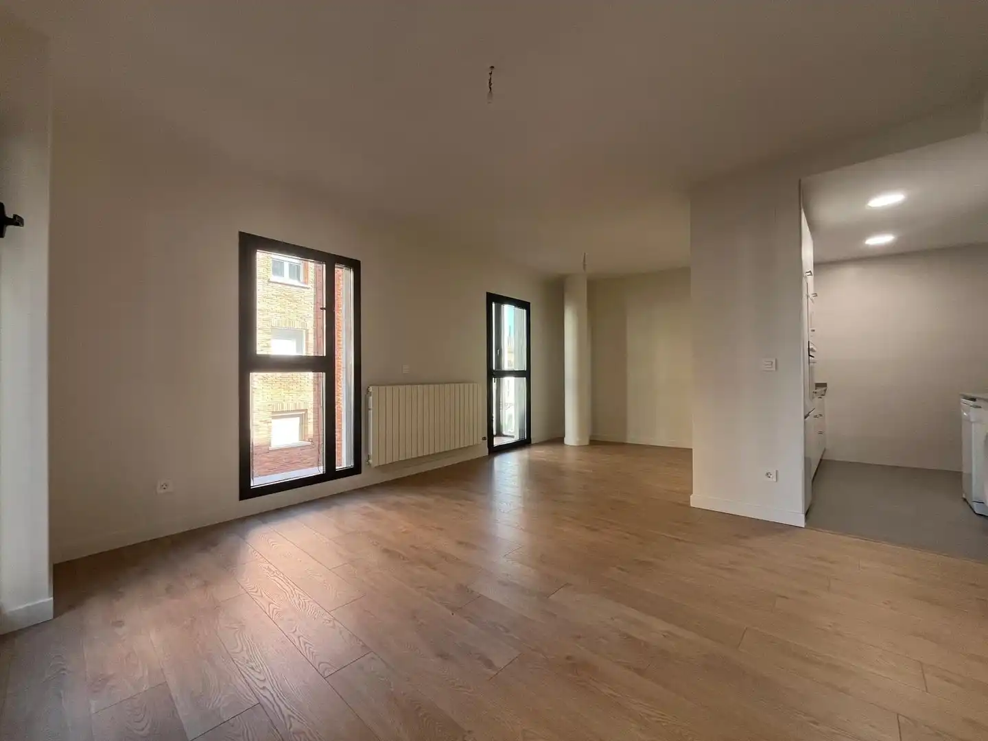 Wohnzimmer von Wohnung zur Miete in Burgos mit Heizung und Balkon