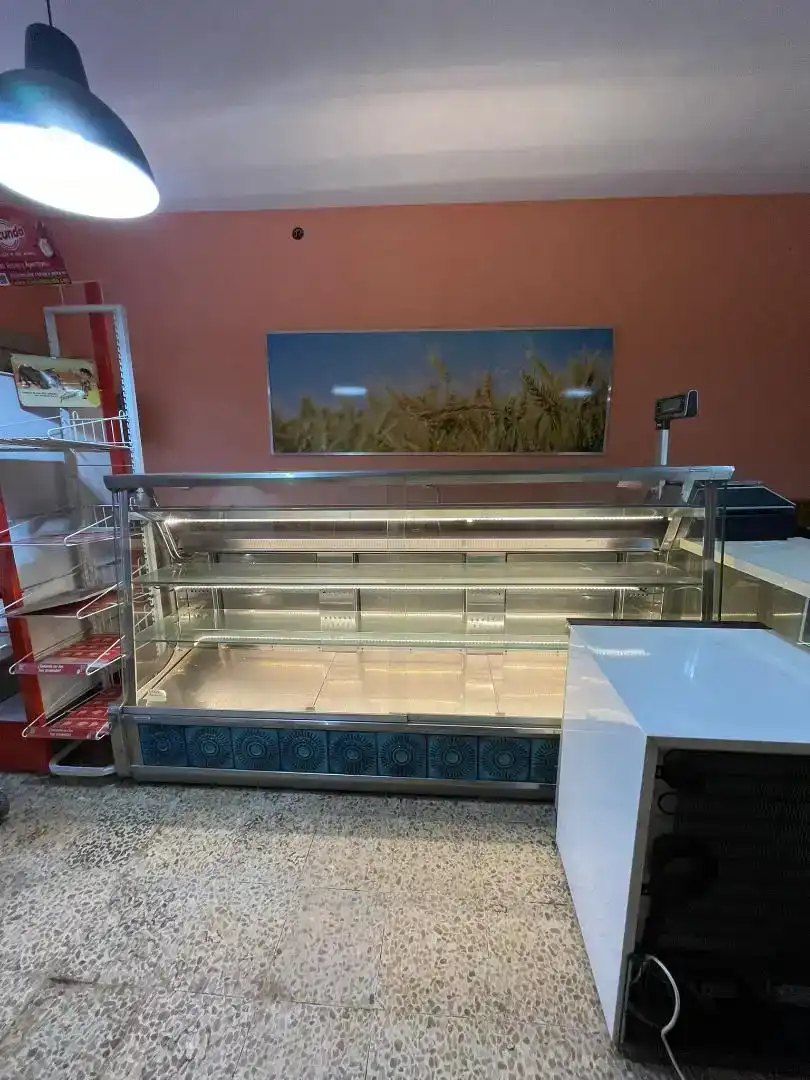 Local en venda en Villada amb Aire condicionat