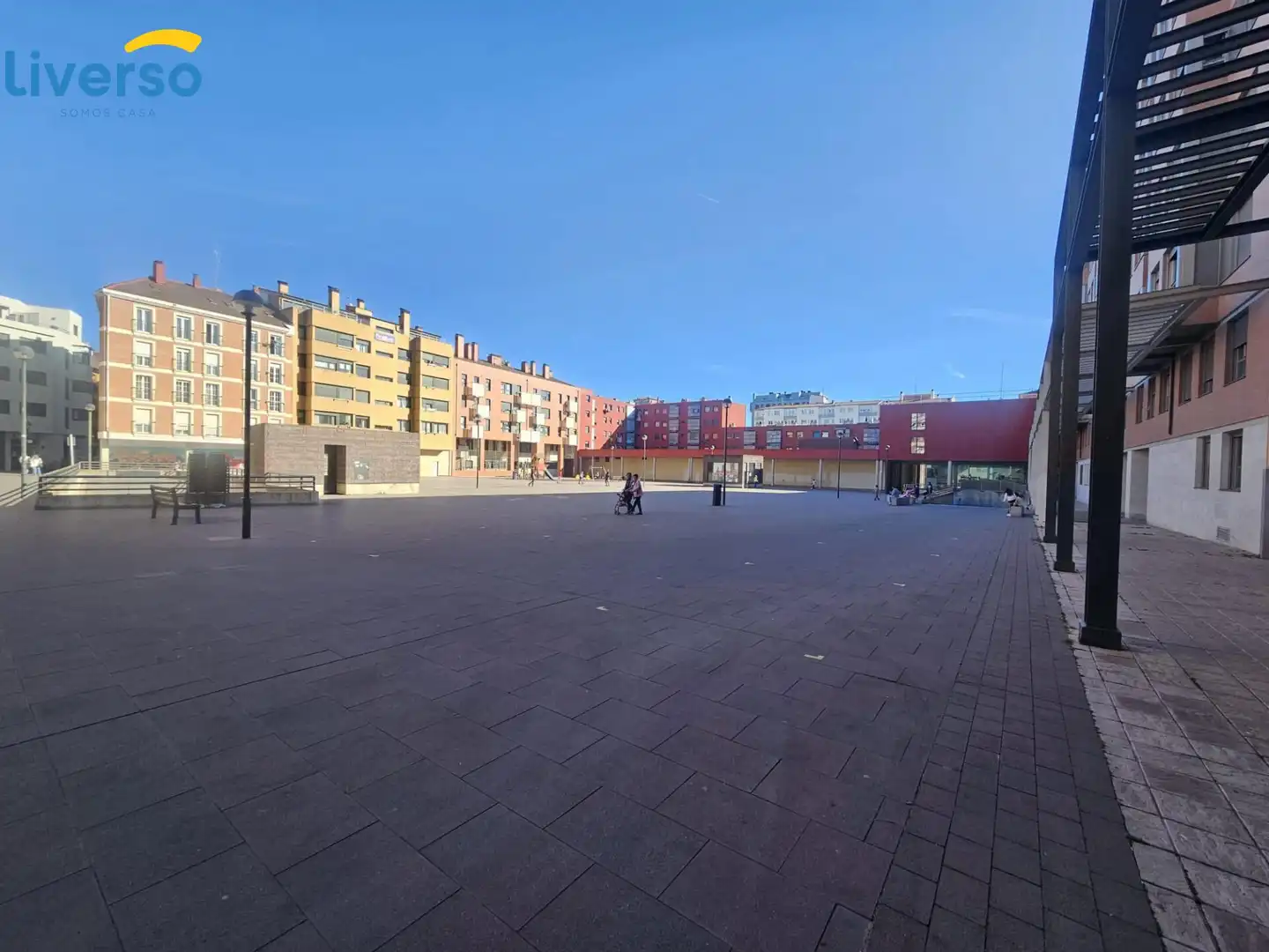 Vista exterior de Pis en venda en Burgos amb Moblat