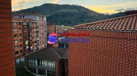 Foto 3 de Piso en venta en Grupo Ikastalde Etxetaldea, Zorrotza, Bizkaia