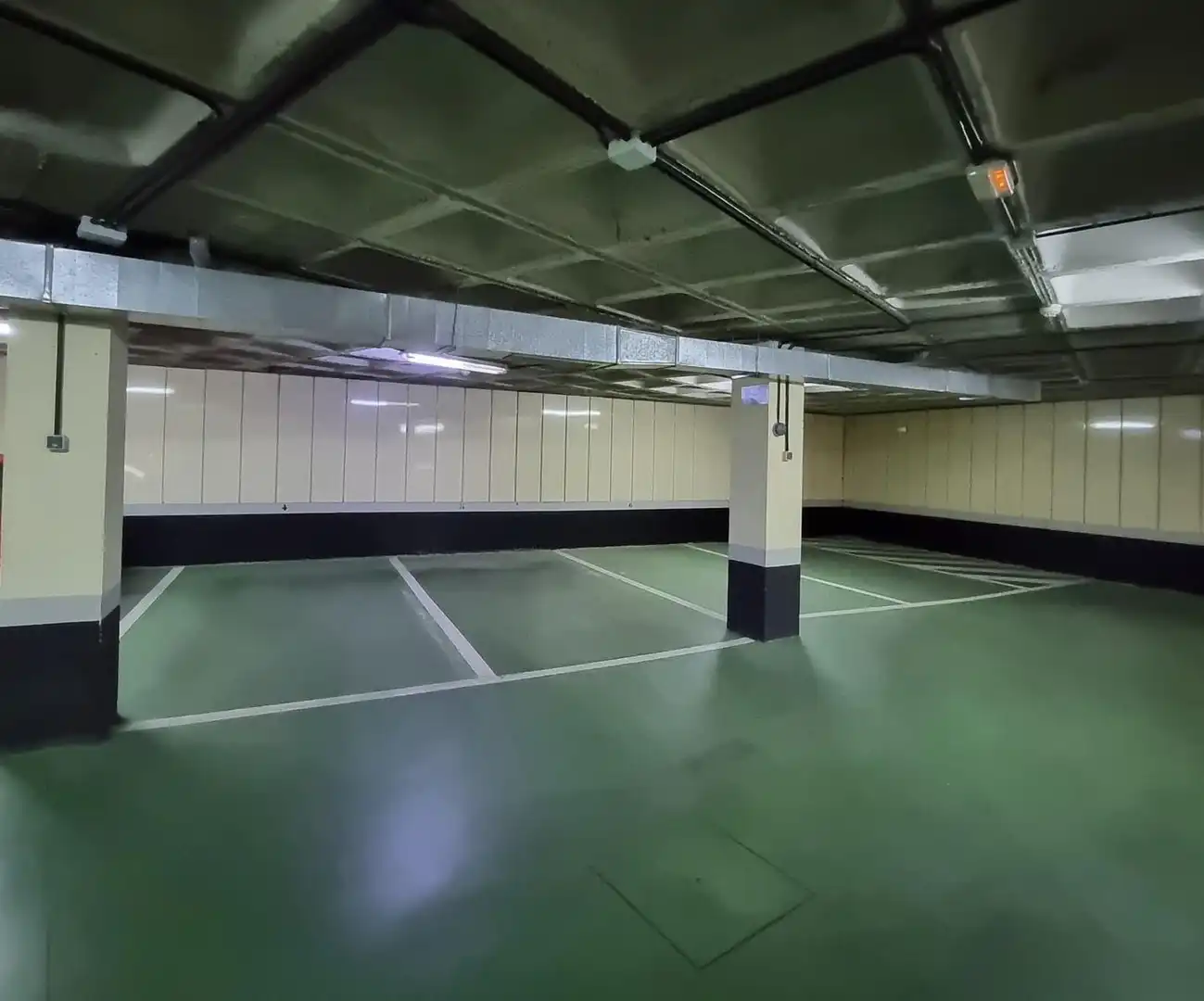 Parking of Garage for sale in Madrid