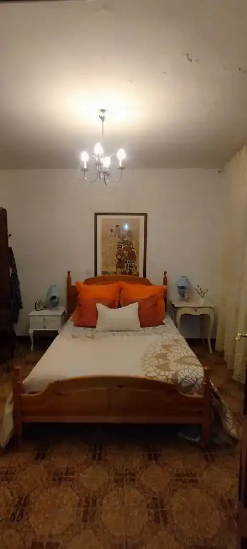 Dormitori de Pis en venda en Arandilla amb Moblat i Microones