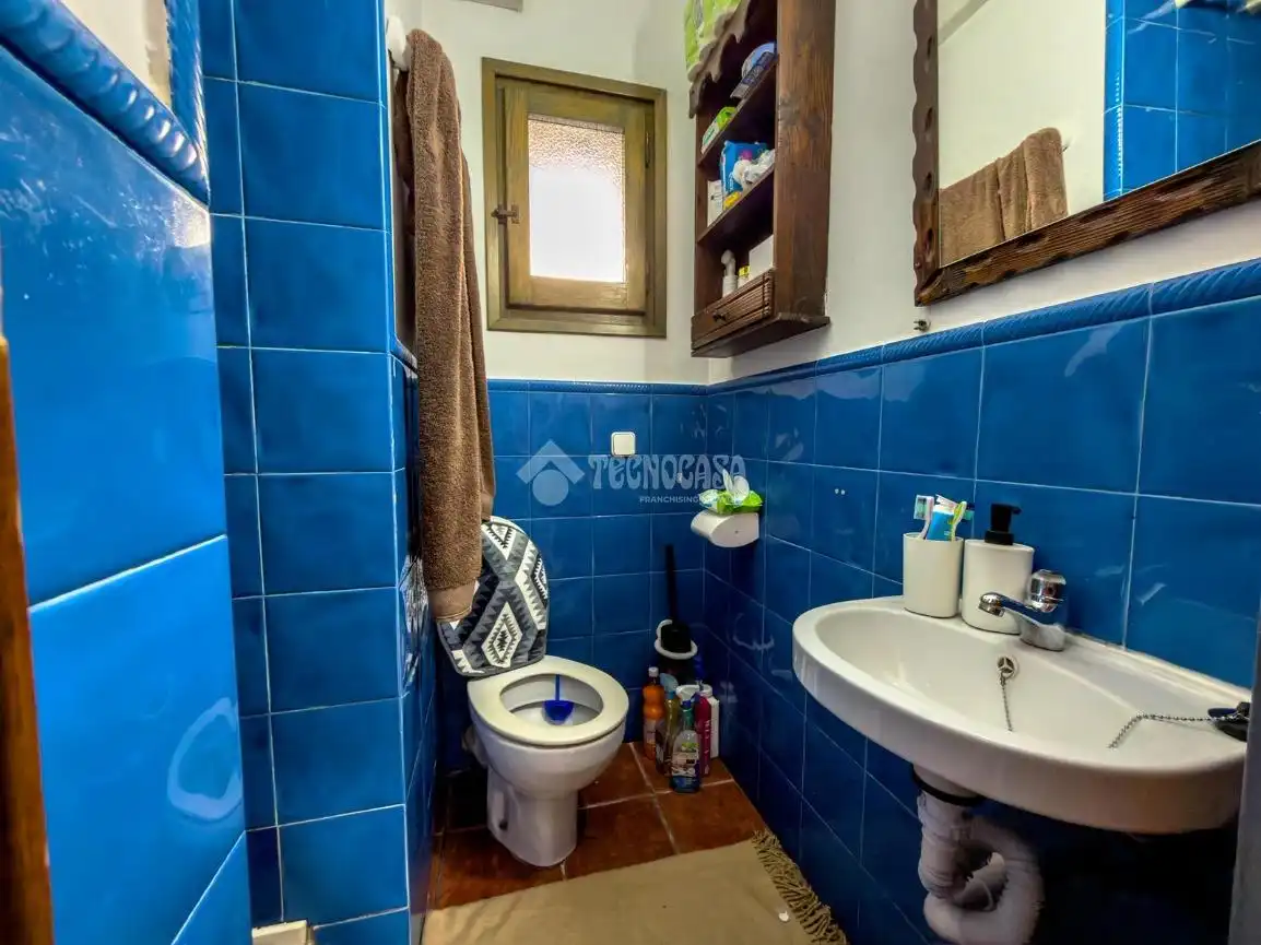 Bathroom of Flat for sale in Montcada i Reixac