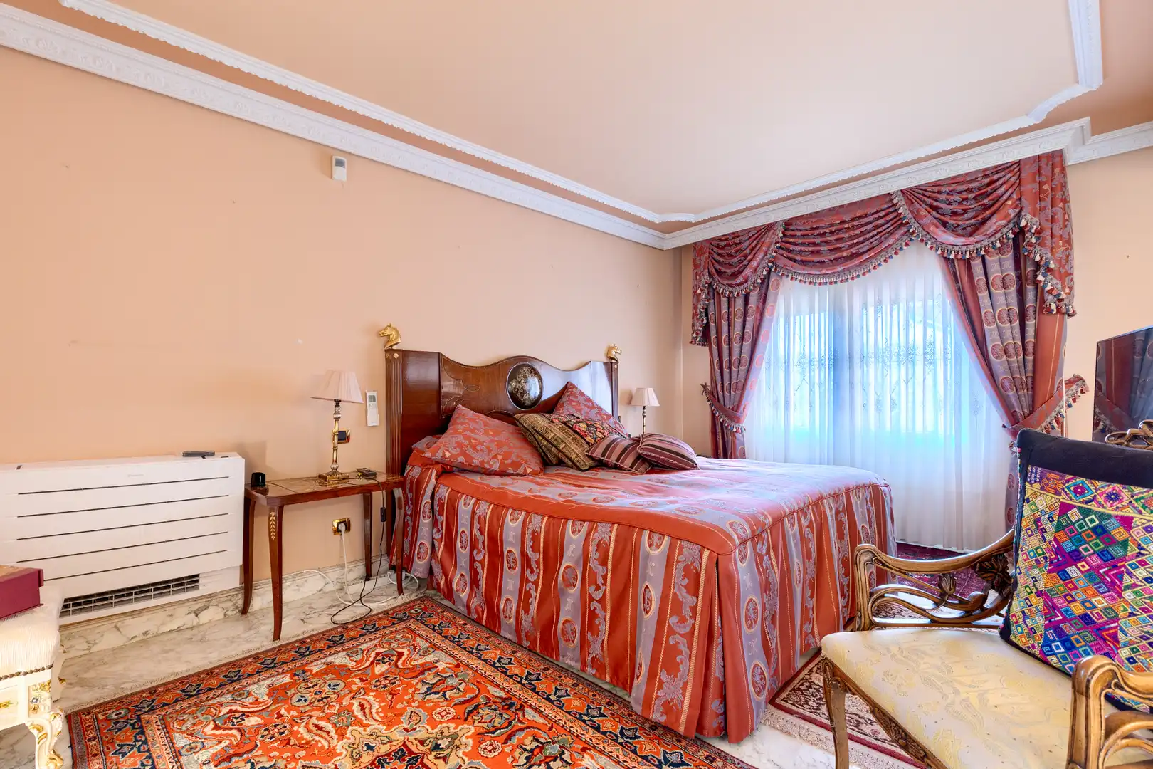 Habitación de Casa o chalet en venta en Villalbilla con Aire acondicionado, Calefacción y Jardín privado
