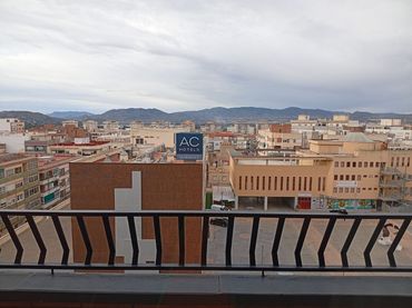 Appartamento con ascensore in vendita a Avda chapi 41