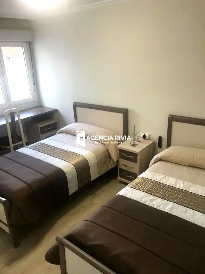 Bedroom of Flat for rent in Gijón   with Heating and Furnished