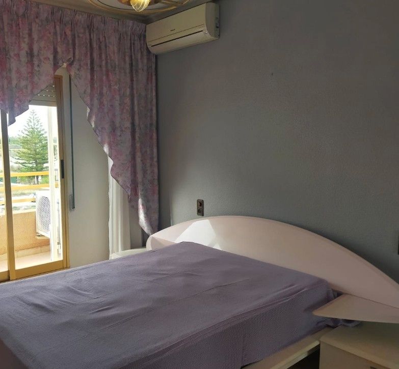 Flat to rent in Las Bayas