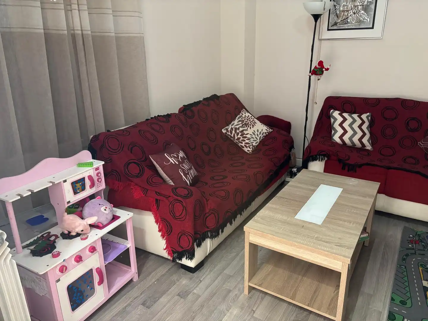 Sala d'estar de Casa o xalet en venda en Villarrobledo amb Aire condicionat, Calefacció i Parquet
