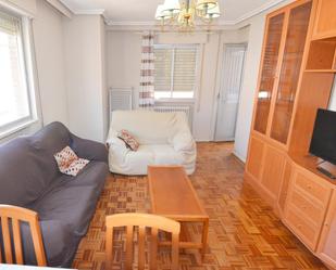 Bedroom of Flat to rent in Salamanca Capital  with Balcony