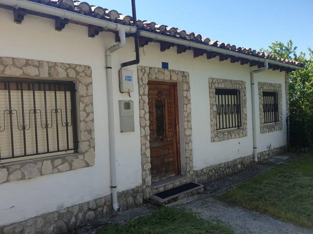 Casa-chalet en Venta en San Román, 12 en Santibáñez de la Peña