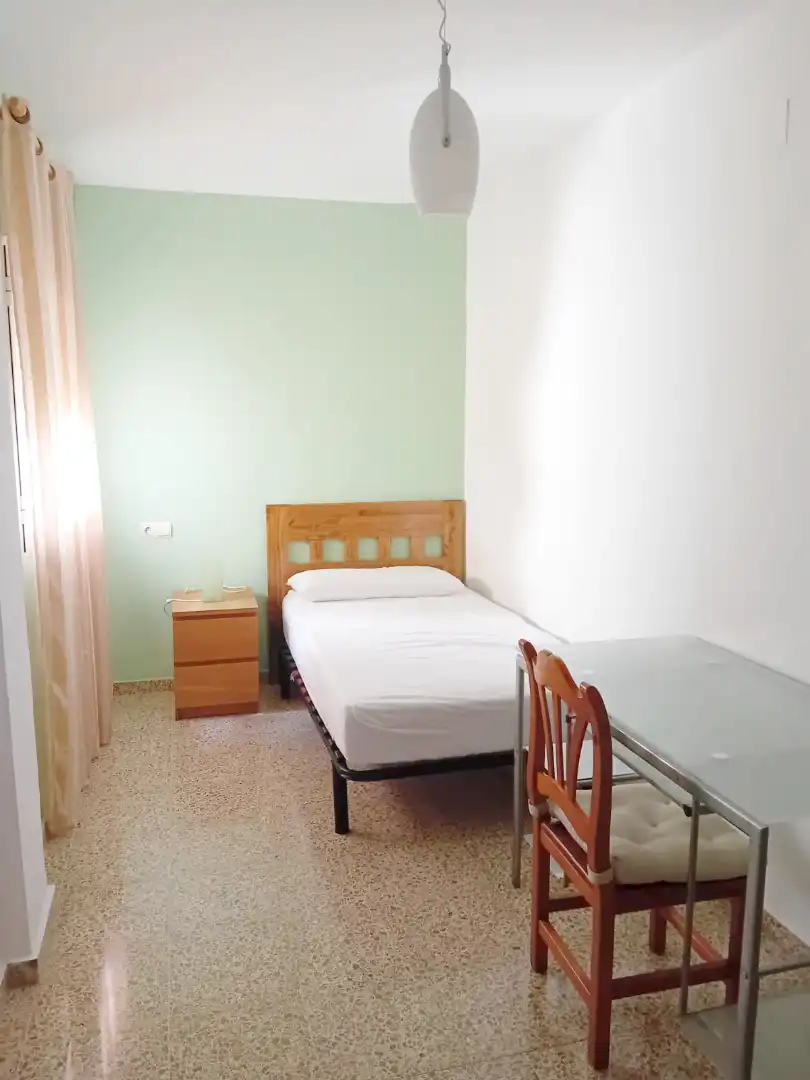Flat for rent in Calle Fontiveros, 29, Barrio de Zaidín
