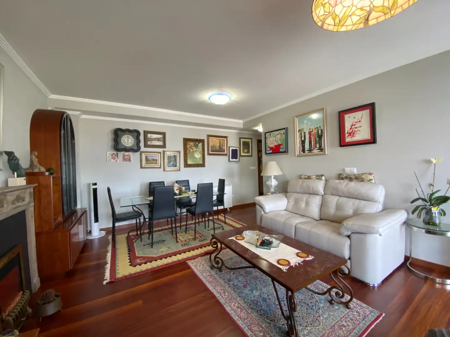 Sala de estar de Piso de alquiler en Outes con Calefacción, Terraza y Amueblado