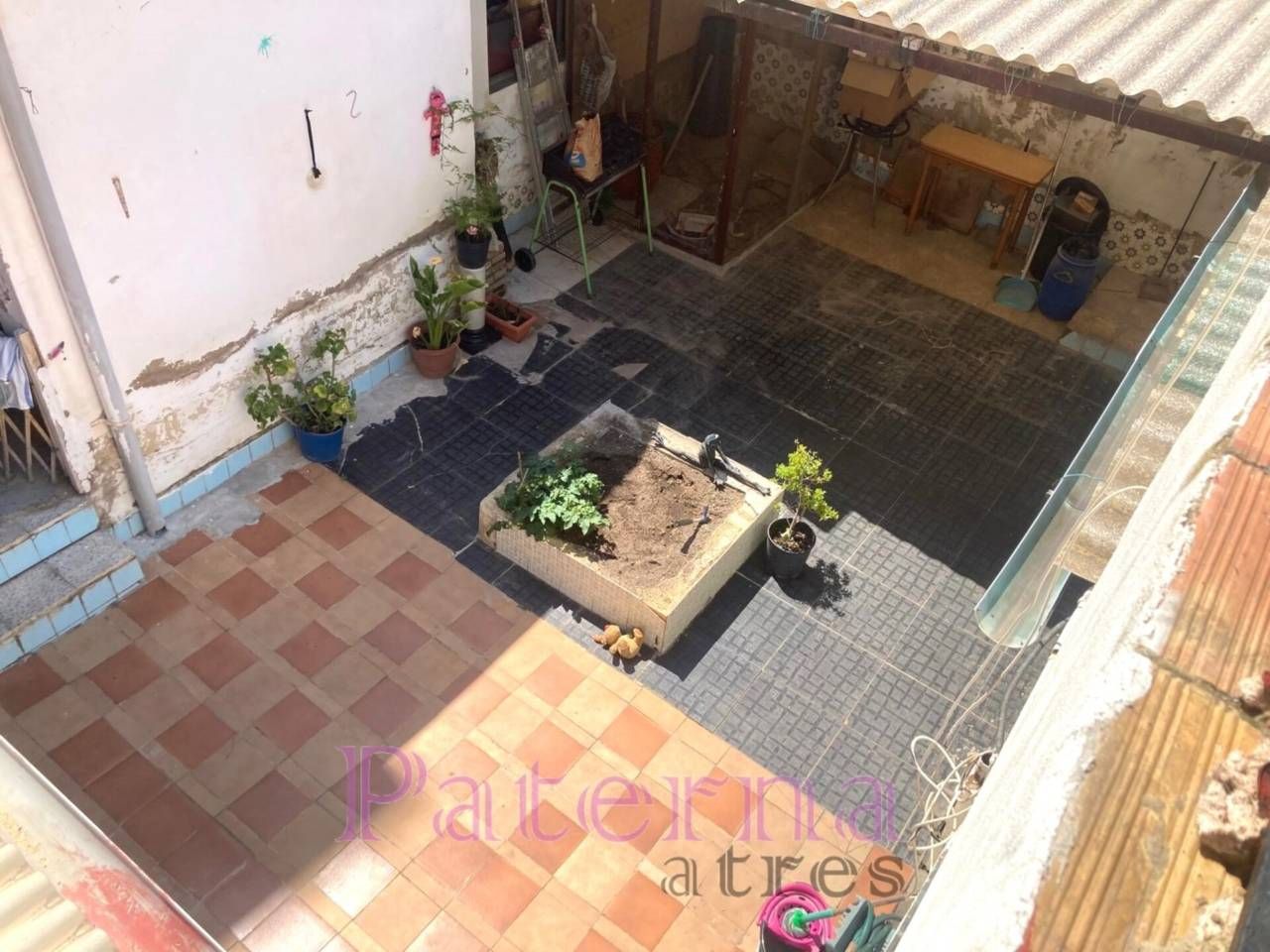 Garden of House or chalet for sale in Paterna  with Air Conditioner and Terrace