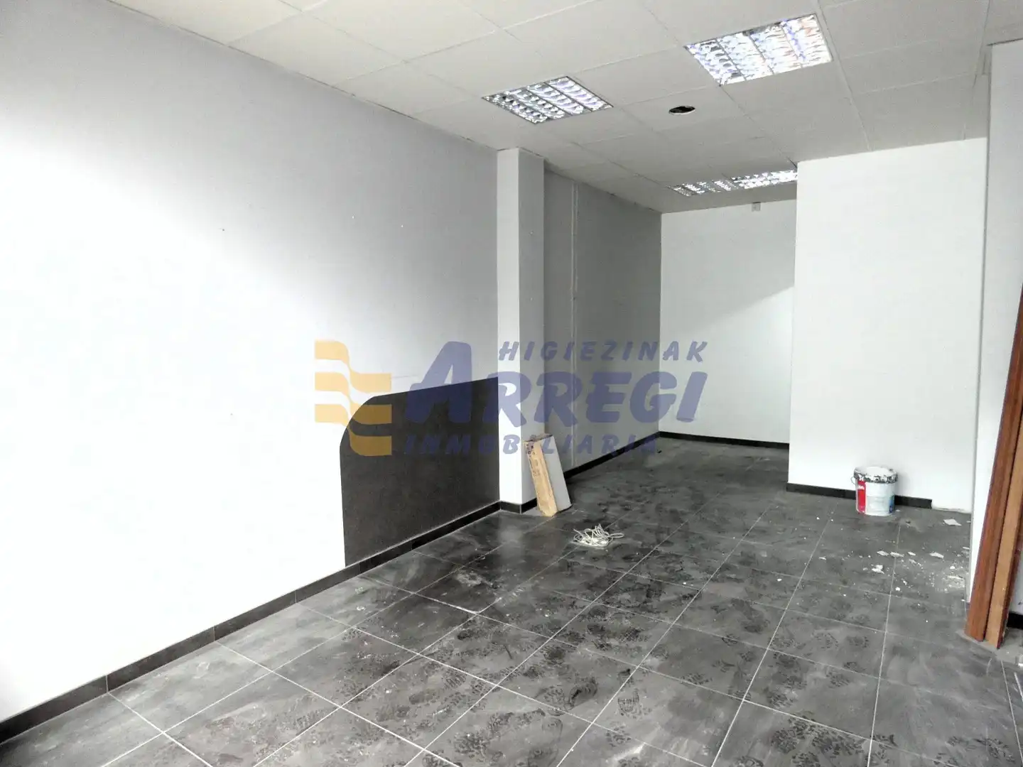 Locale commerciale in affitto a Eibar, imagen 3