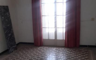 Schlafzimmer von Wohnung zum verkauf in  Melilla Capital mit Balkon