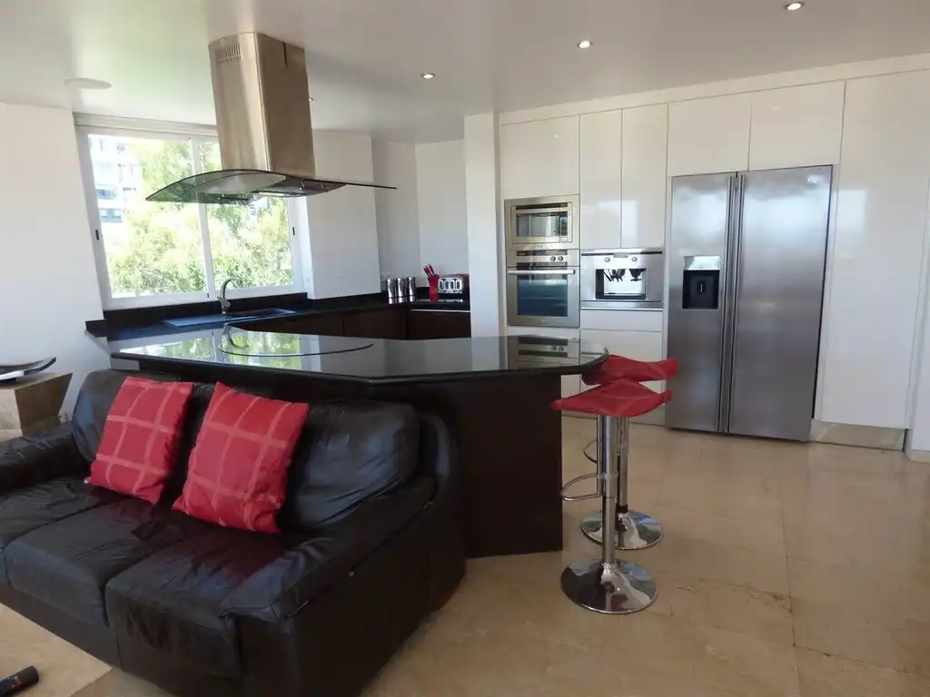 Apartament amb piscina en venda a Portals Nous, imagen 4