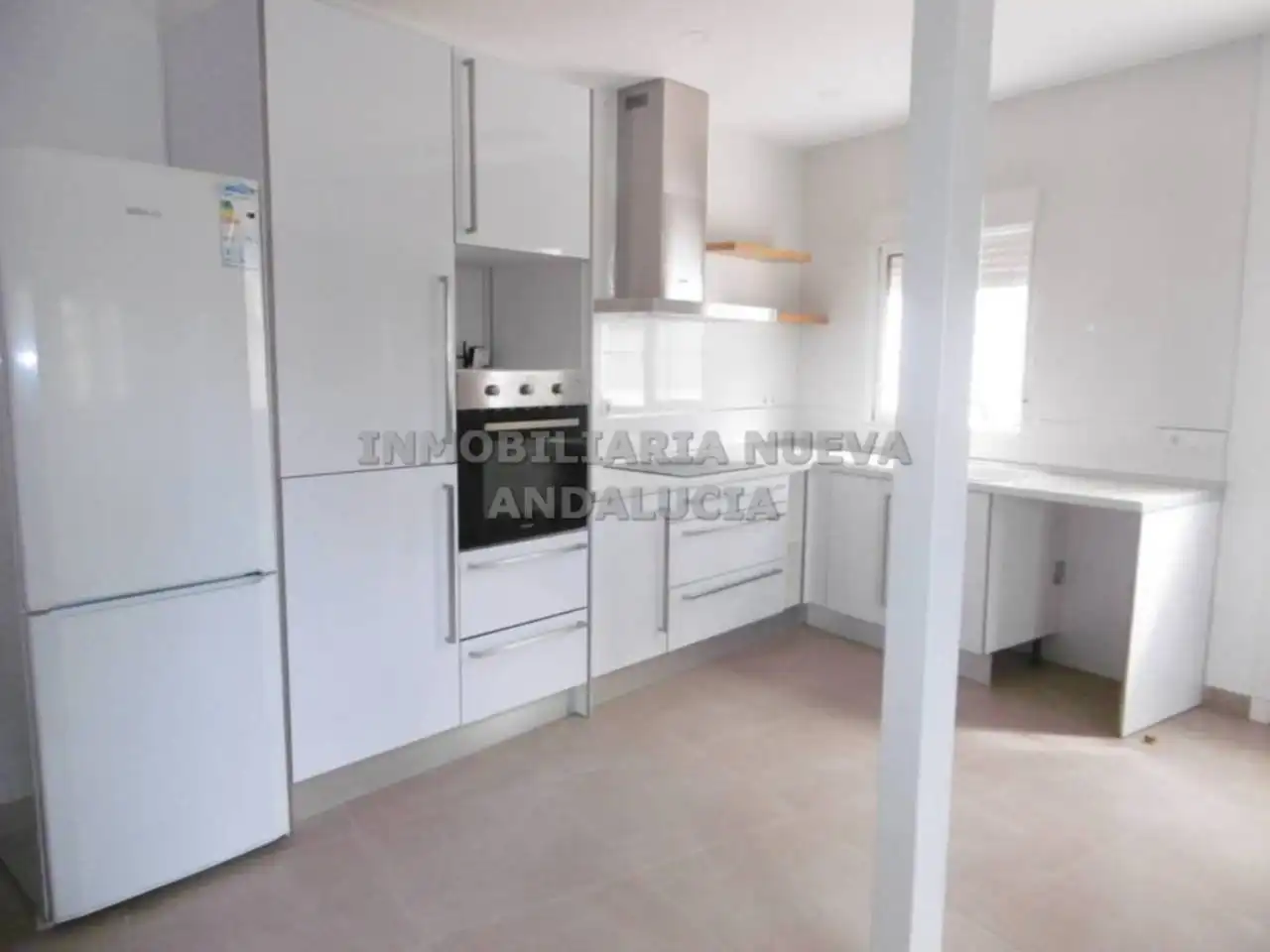 Cuina de Casa o xalet de lloguer en Almería amb Moblat