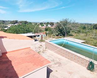 Vista exterior de Casa o xalet en venda en Montserrat amb Aire condicionat, Jardí privat i Terrassa