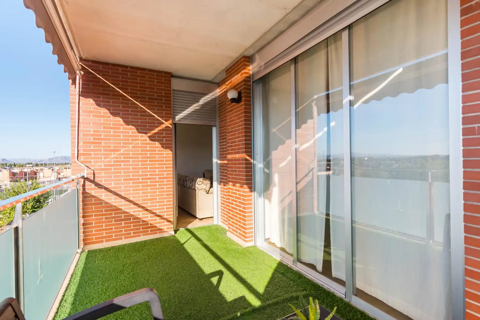 Piso con terraza en venta en Pedanías Este, imagen 3