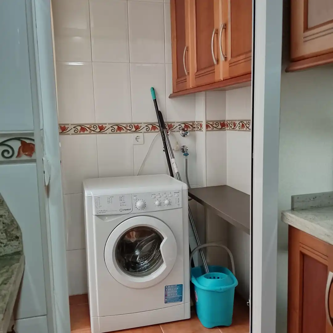Küche von Wohnung zur Miete in Churriana de la Vega mit Möbliert, Ofen und Waschmaschine