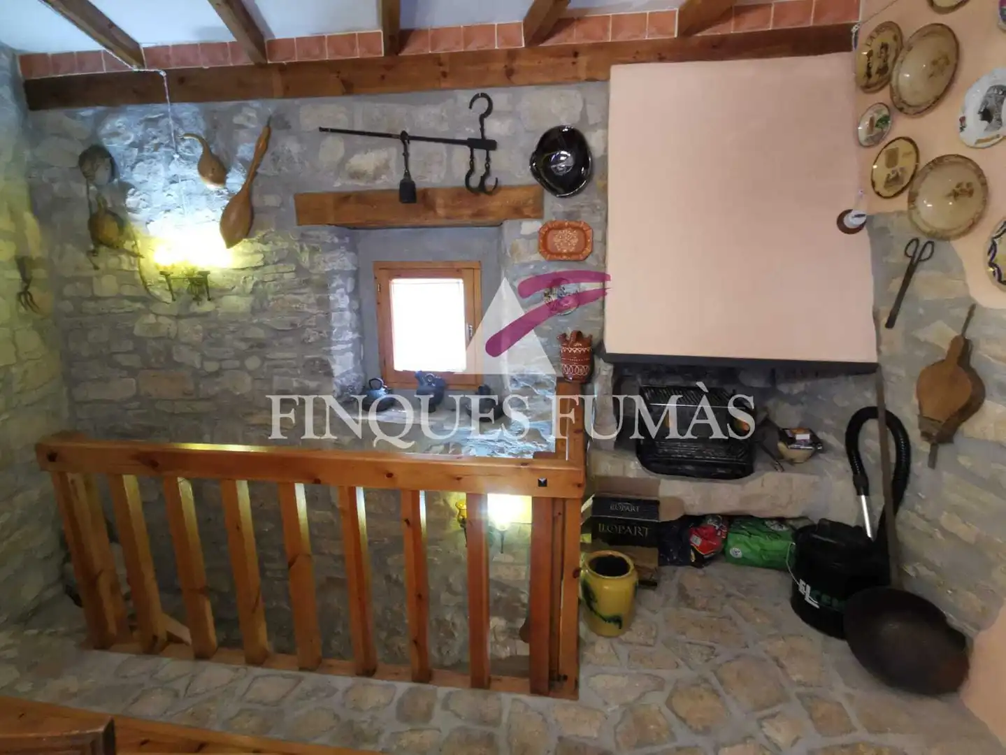 Casa o chalet en venta en Savallà del Comtat con Calefacción, Trastero y Amueblado