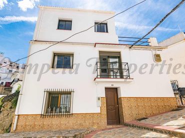 Maison à vendre à Cómpeta