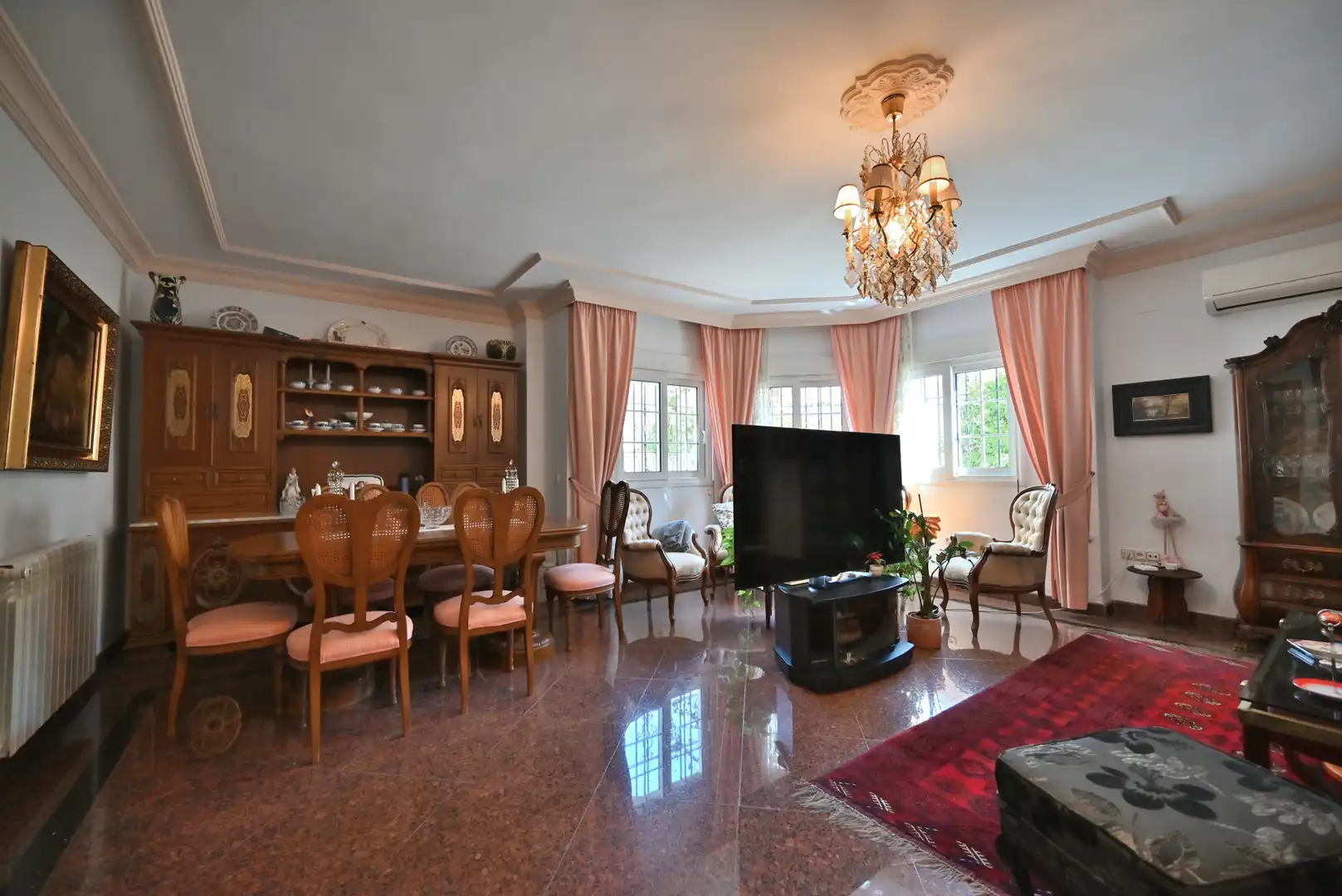 Living room of Houses for sale in Fuengirola  with Air Conditioner, Heating and Private garden