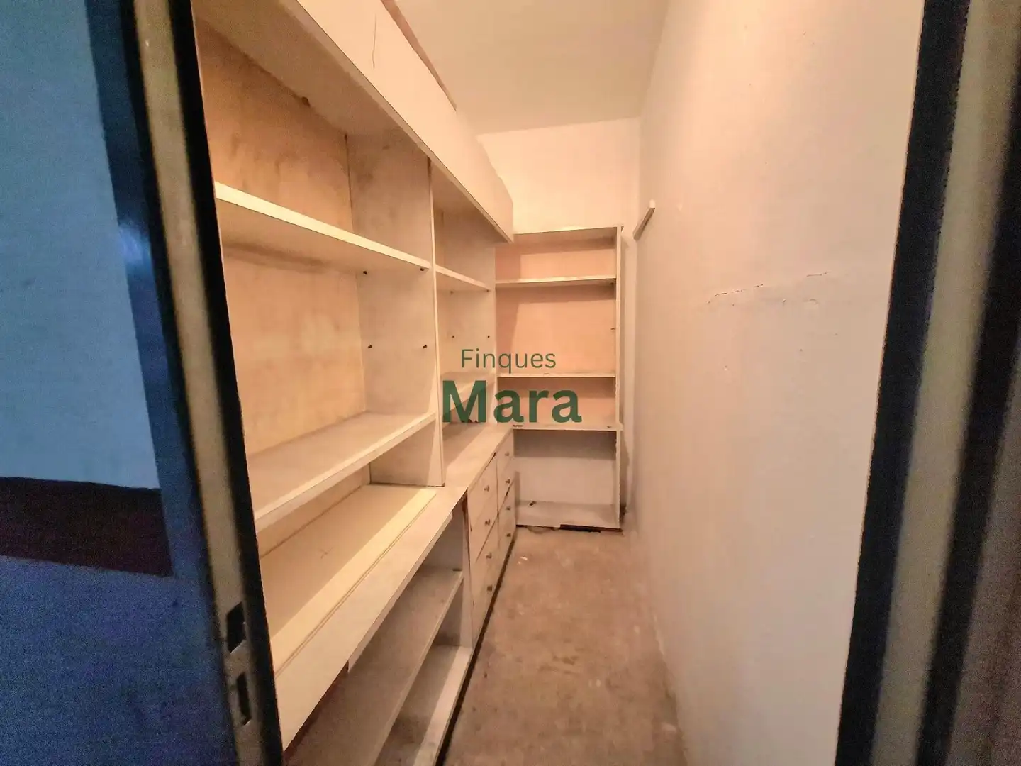 Garaje en venta en Sant Boi de Llobregat