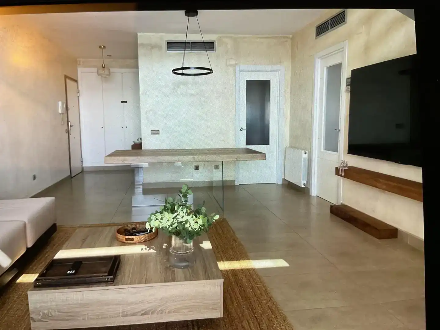 Menjador de Dúplex de lloguer en Oropesa del Mar / Orpesa amb Aire condicionat, Jardí privat i Piscina