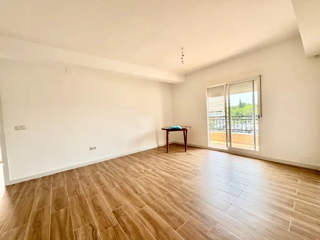 Wohnzimmer von Wohnung zur Miete in Córdoba mit Terrasse