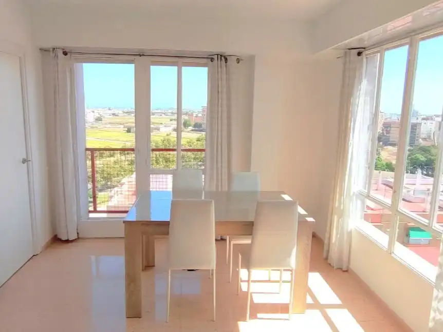 Flat for rent in Avenida Hermanos Machado, 87, Torrefiel