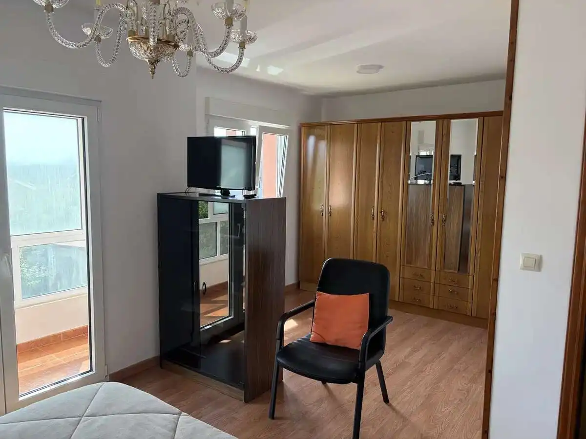 Casa adosada en venta en Oroso