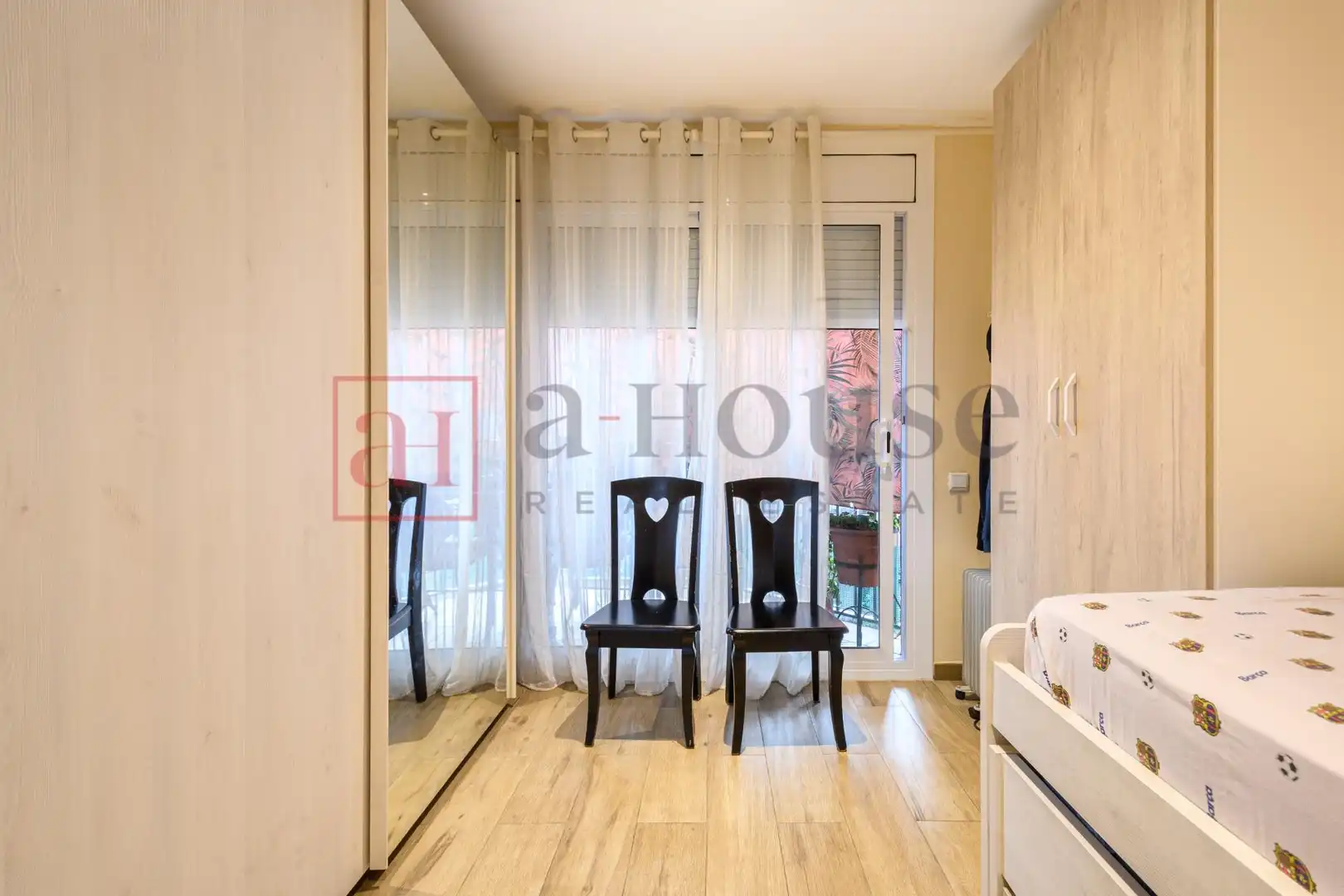 Appartamento con terrazza in vendita a Carrer del Comte d'Urgell, imagen 19