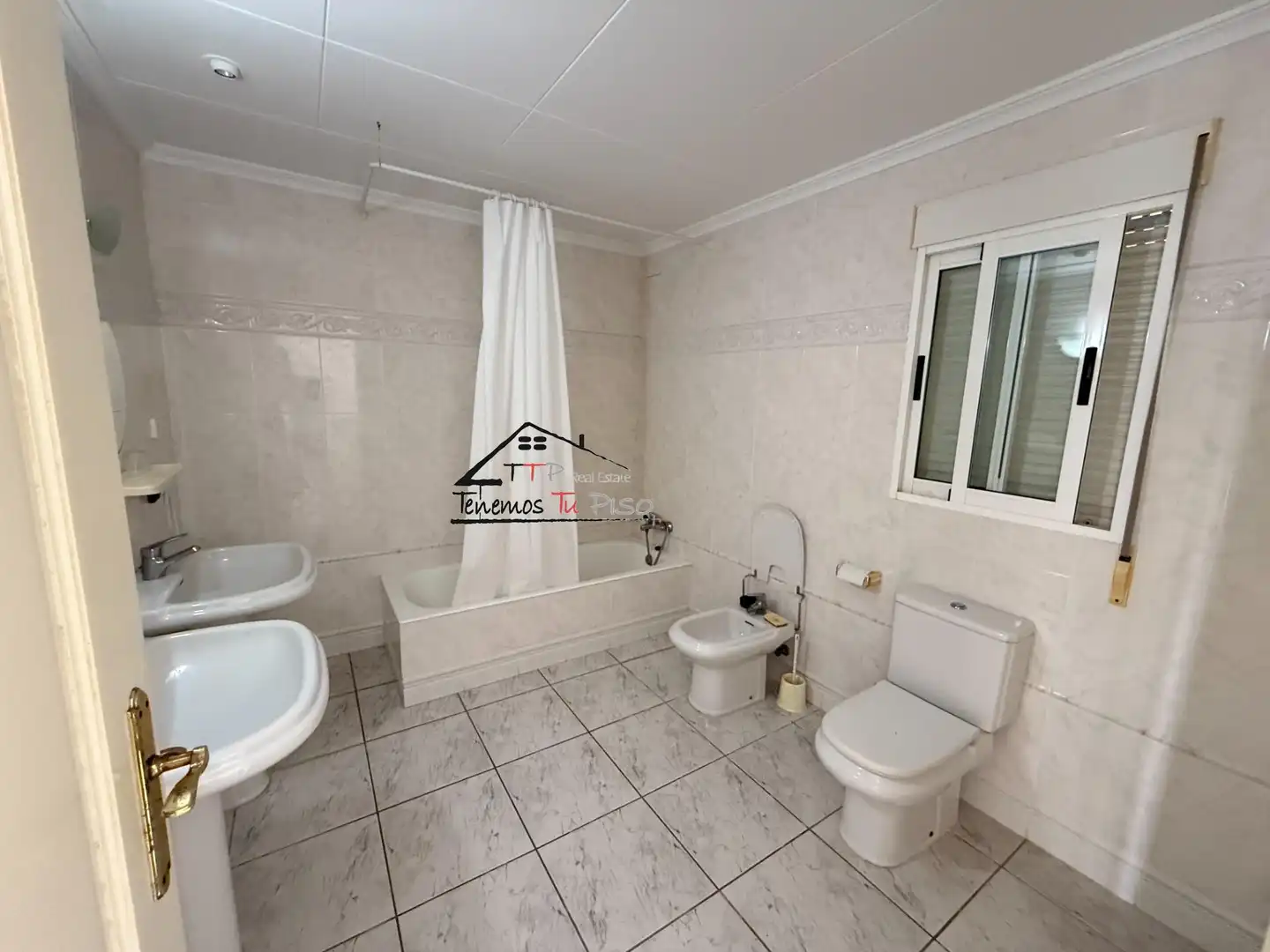 Terraced house with terrace for sale in Calle de Alena 5-7, imagen 33