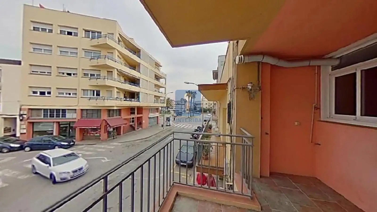 Vista exterior de Pis en venda en Sant Pere de Ribes amb Terrassa