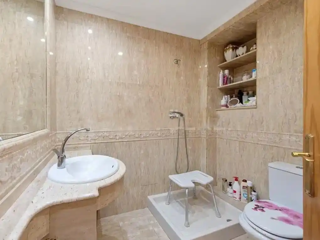 Apartamento con terraza en venta en Estepona Pueblo, imagen 30