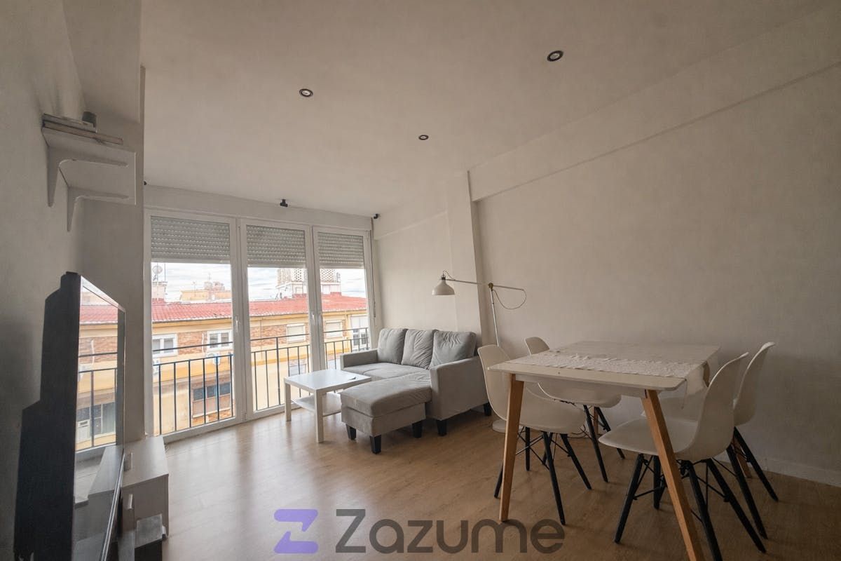 Flat to rent in C. Pedro de Paz, La Unión - Cruz de Humilladero - Los Tilos
