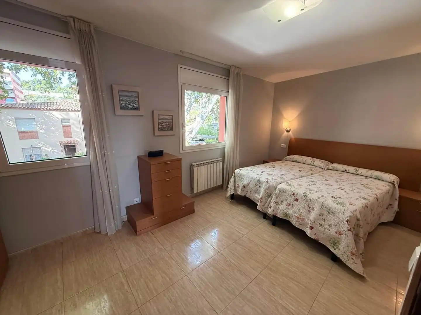 Habitación de Casa o chalet en venta en Eixample - Horta Capallera