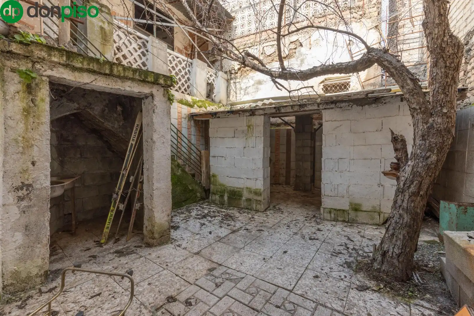 Houses for sale in Granada