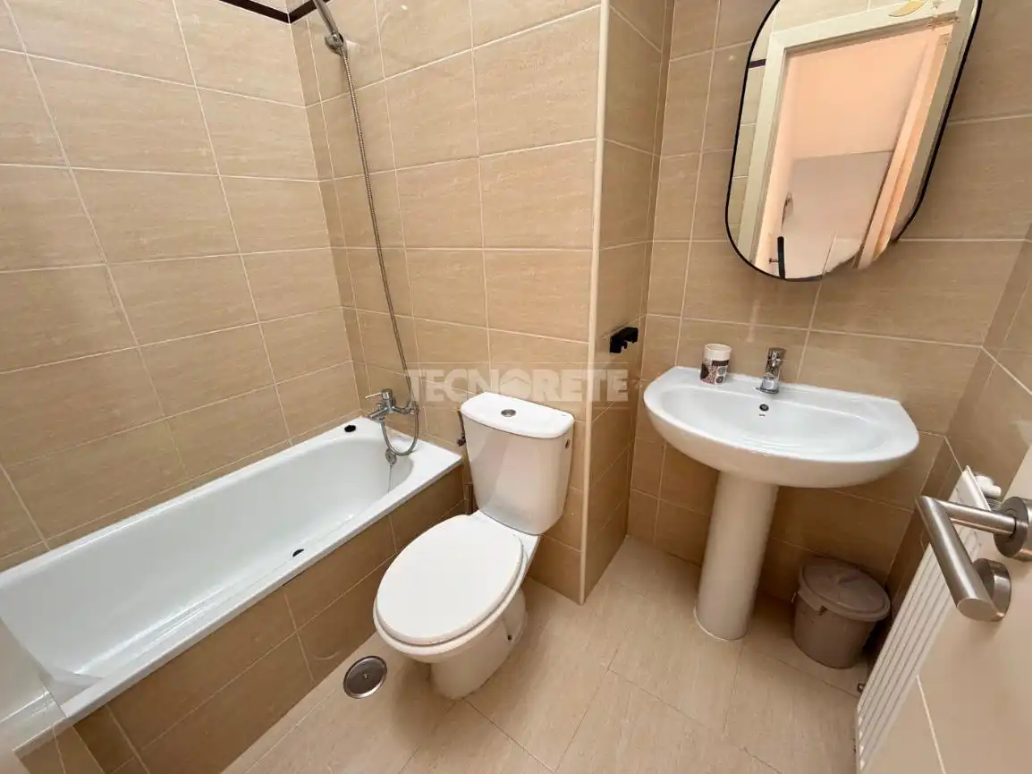 Bathroom of Flat for sale in Pantoja  with Heating