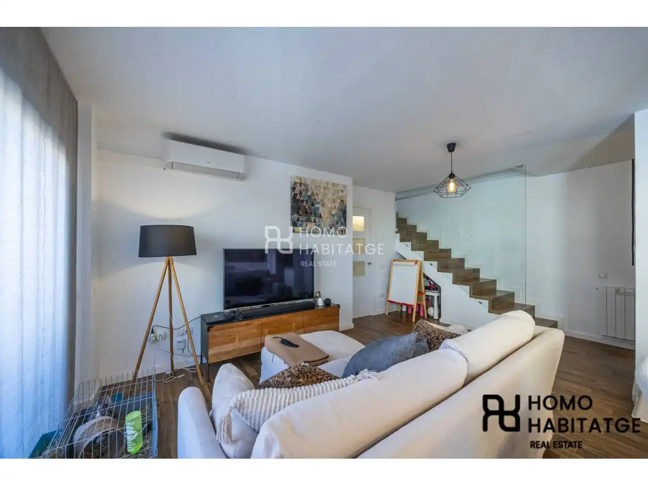 Wohnzimmer von Maisonette zum Verkauf in Sabadell mit Klimaanlage, Heizung und Parkett