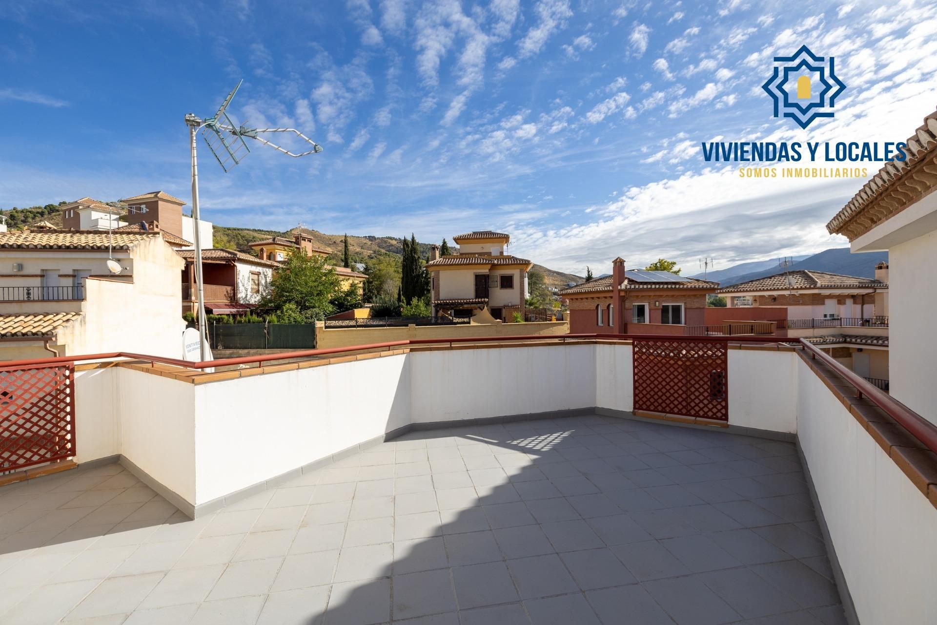 Exterior view of House or chalet for sale in  Granada Capital  with Heating, Private garden and Terrace
