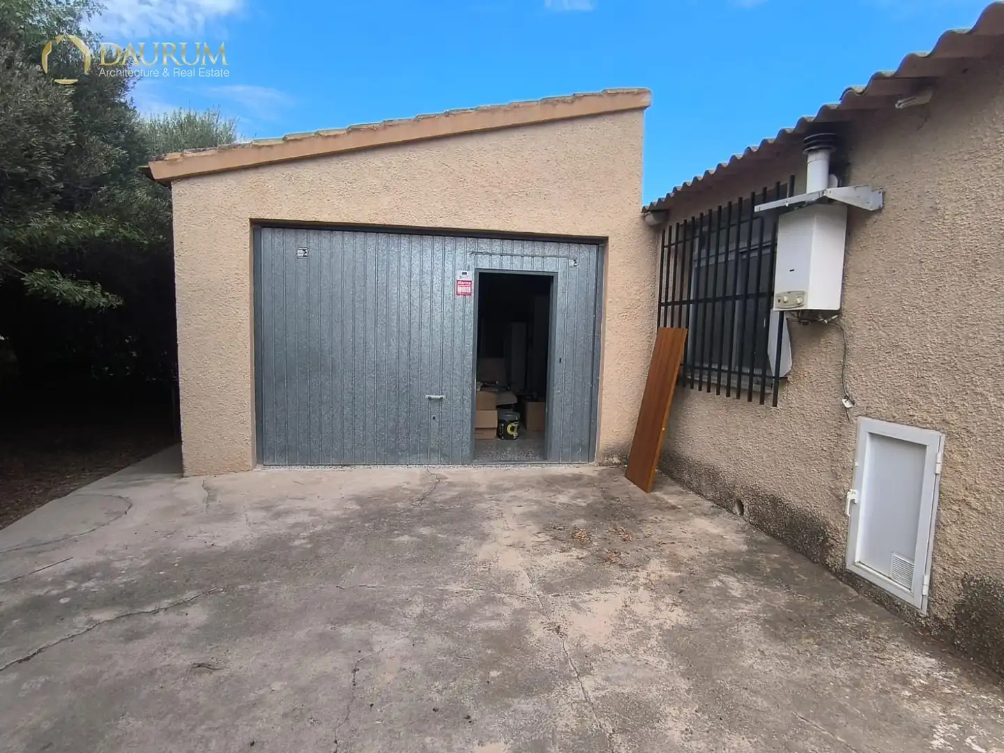 Parking de Casa o chalet en venta en Elche / Elx con Aire acondicionado, Terraza y Piscina