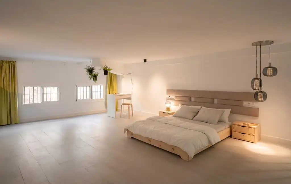 Habitación de Dúplex de alquiler en Málaga con Amueblado y Lavadora
